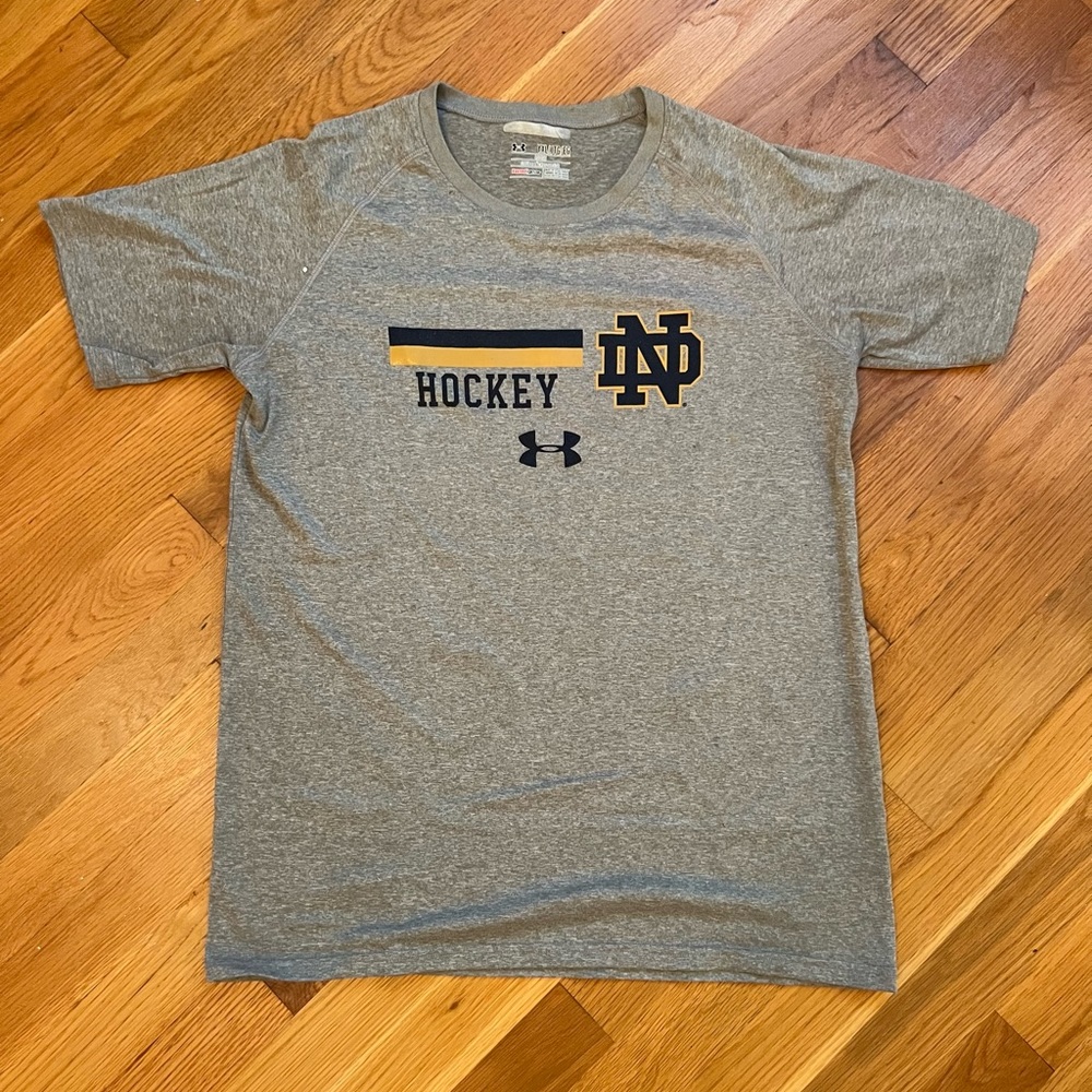 Under Armour Youth ND Notre Dame Hockey Athletic Tee Shirt